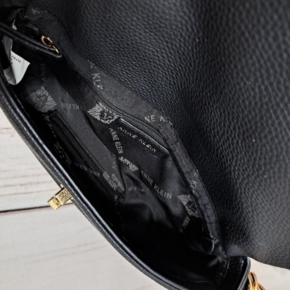 Anne Klein Faux Sherpa Faux Leather Convertible Crossbody Handbag Purse - Picture 5 of 15